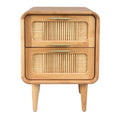 "Moderne Houten Nachtkast met Rieten Deuren en Messing Handvatten"