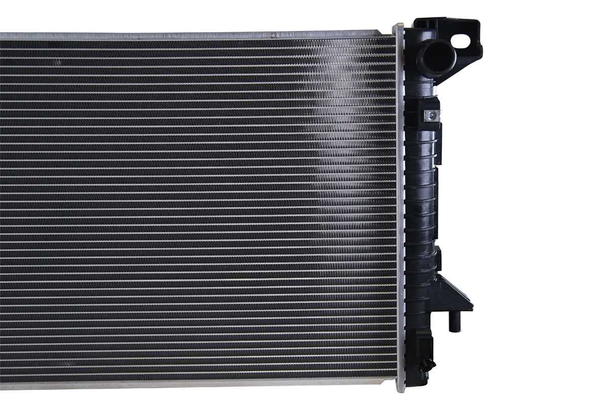 2015-2017 V8 for 3.5L V6 2011 Navigator F-150 2014 2015 3.7L Radiator 4WD Lincoln Replacement Expedition 2016 Ford 5.0L 2012 2017 AutoShack RK1689 2013 Complete