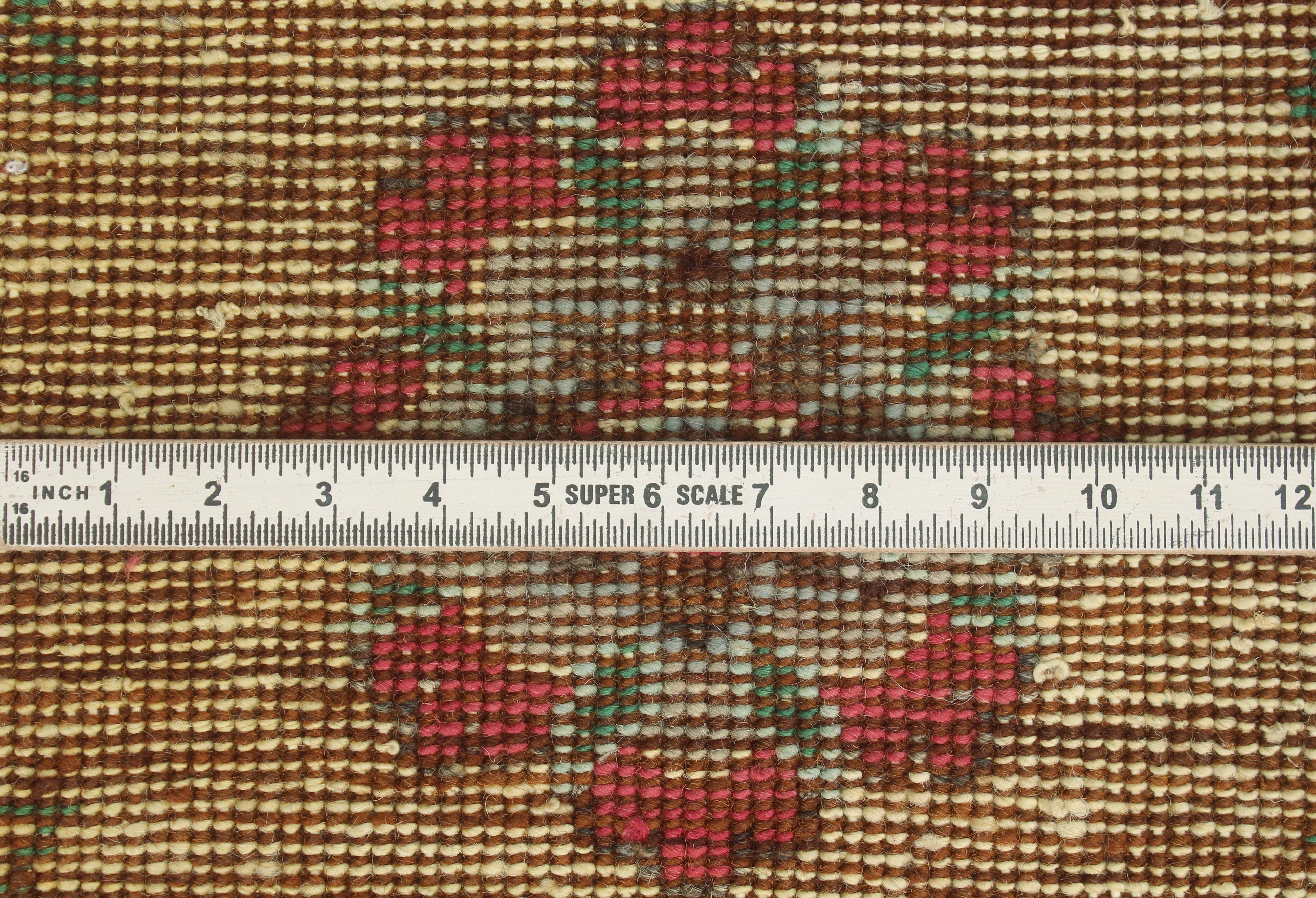 5'1" Magdalen x Aria Rug, Ivory/Green 3'0"