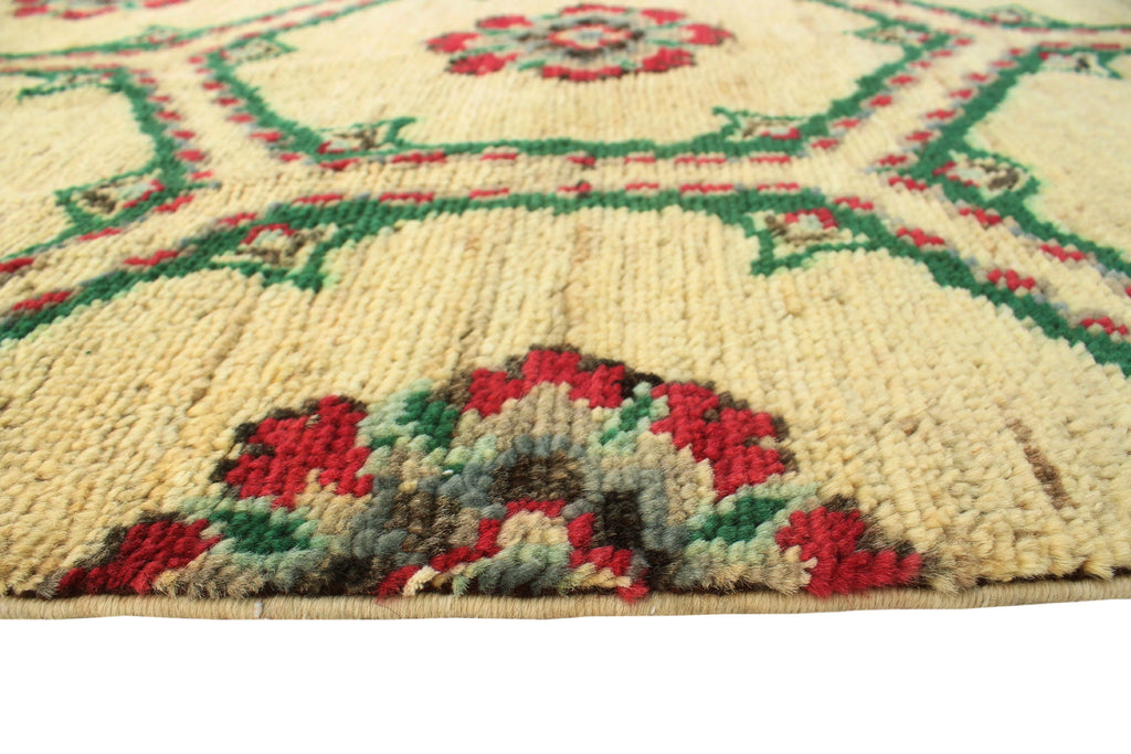 5'1" Magdalen x Aria Rug, Ivory/Green 3'0"