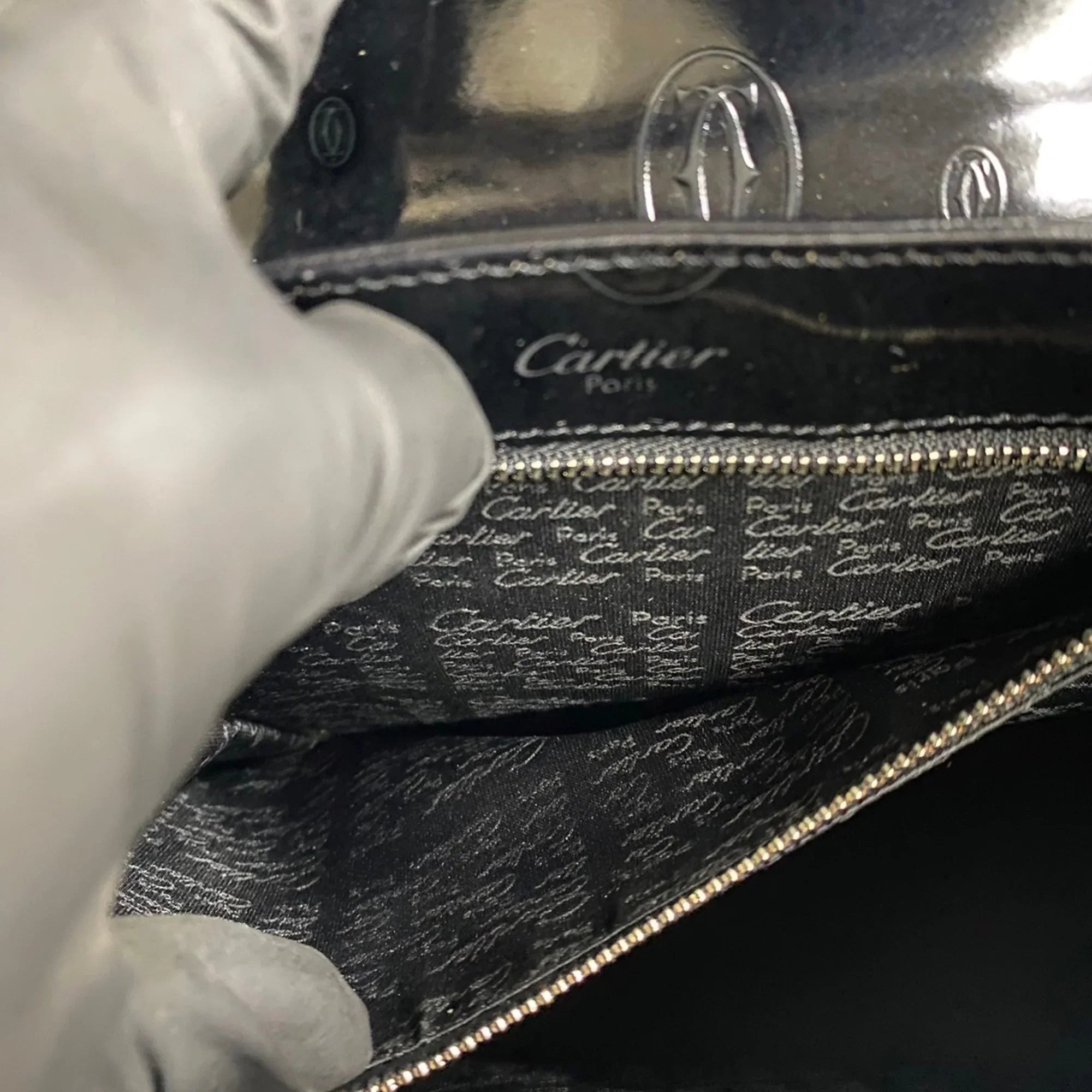 Pre-Owned Turnlock Handbag Leather 19374 Black Birthday Happy Patent (Good)