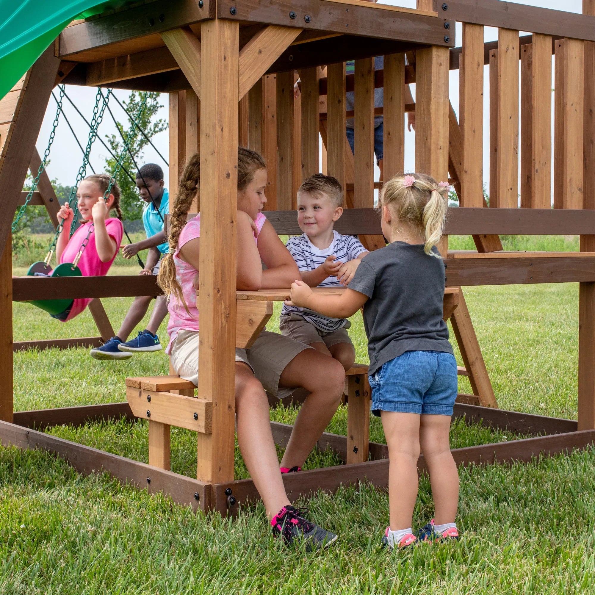 Discovery Set Backyard Highlander Swing