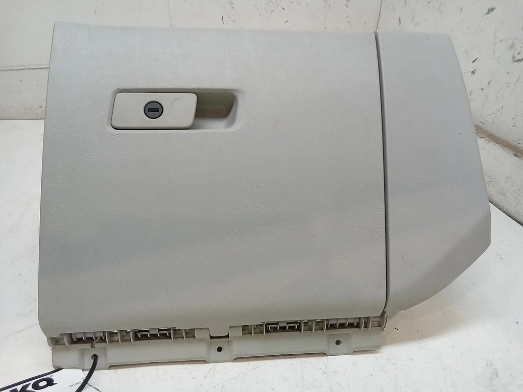 (Good) 17 Pre-Owned Glove Renegade Jeep Box