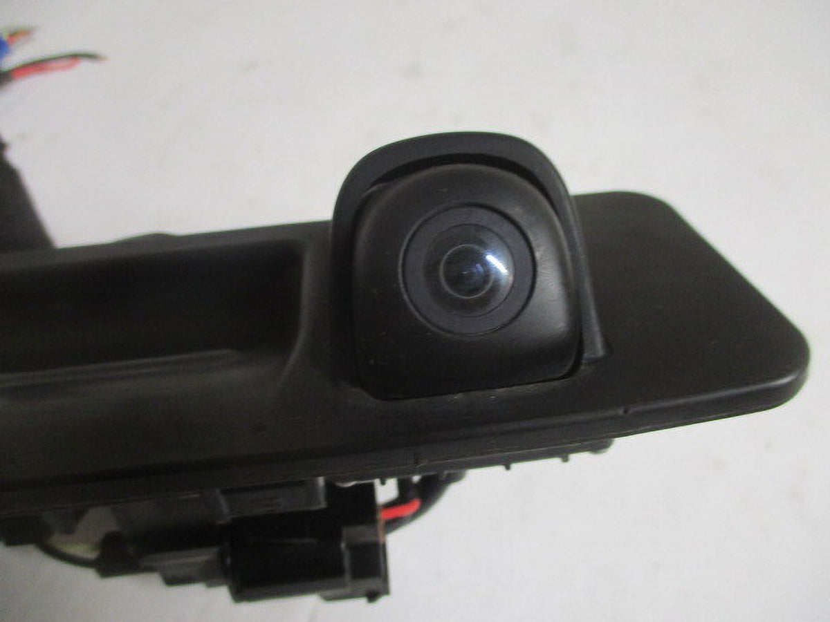 View Rear OEM Back Pre-Owned Kia Up LKQ Optima (Good) Camera