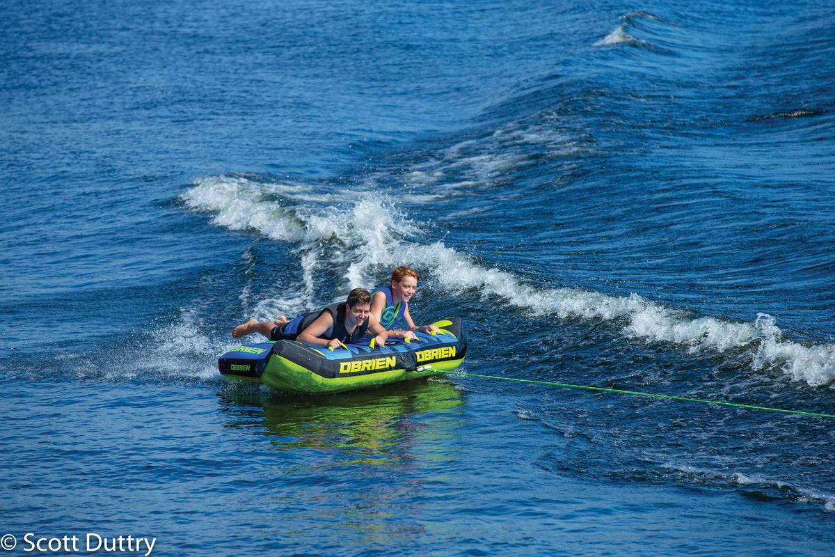 2 Waterskiing Bat O'Brien Wing Towable