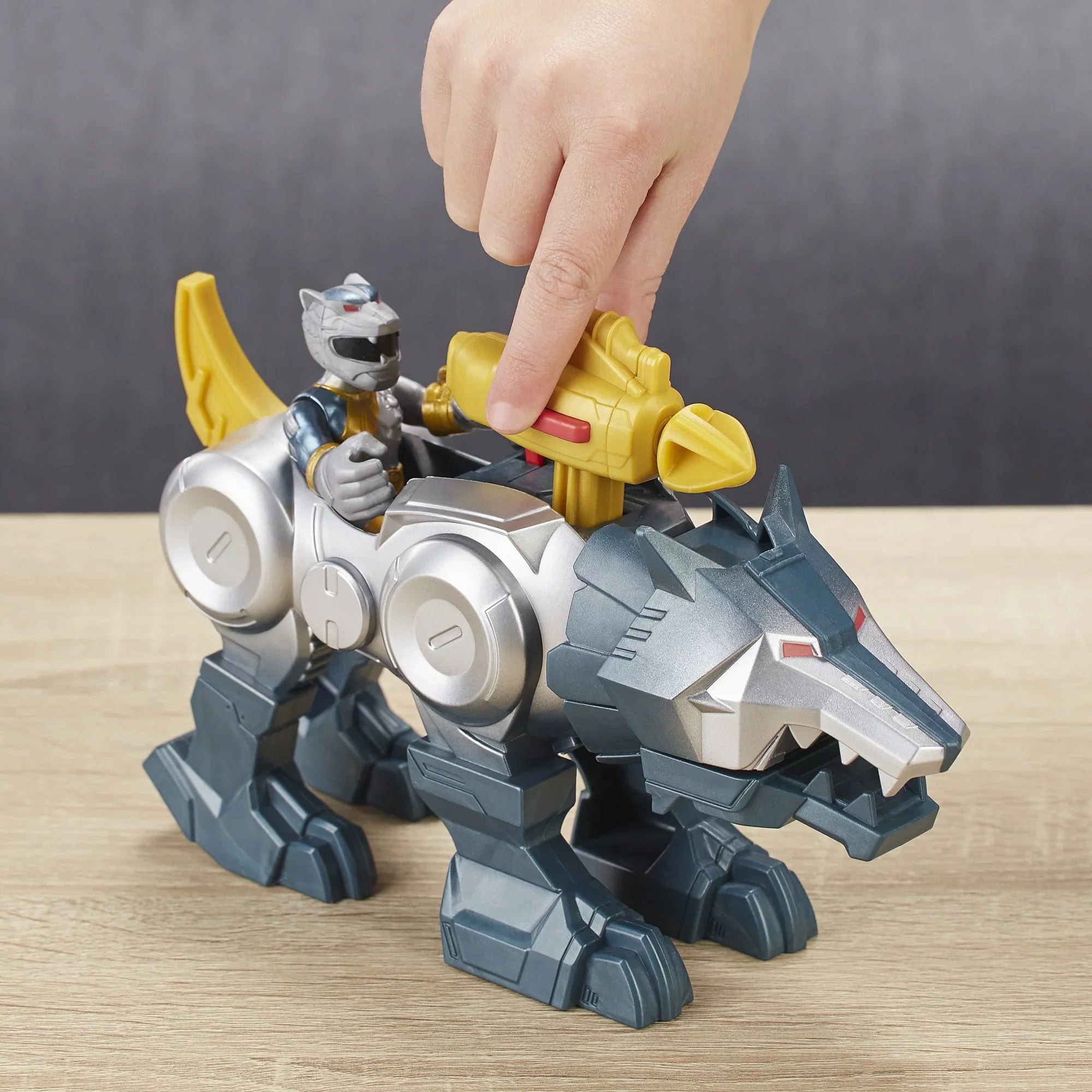 Silver 2-Pack Zord Playskool and Heroes Rangers Power Wolf Ranger Figures