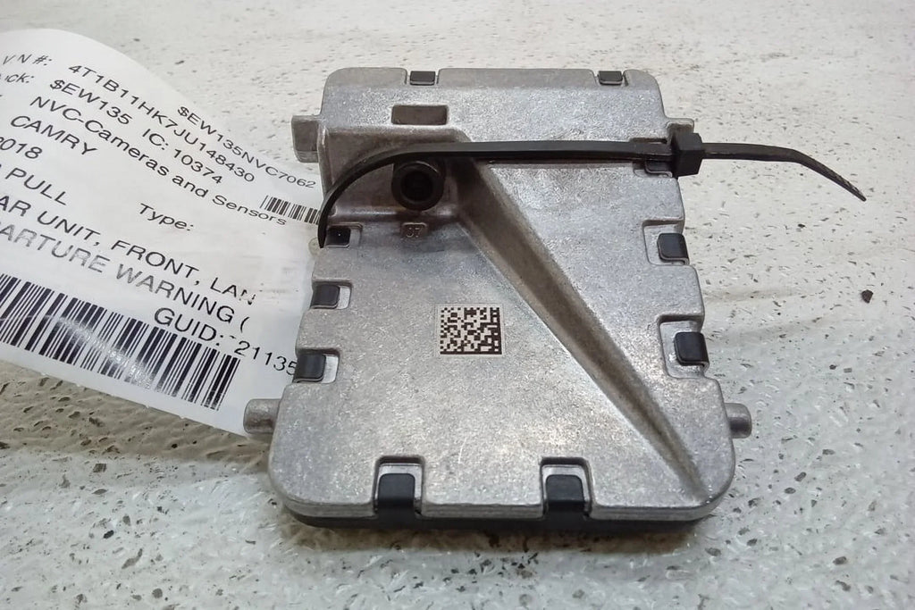 8646C-06010 Windshield Camera Toyota 2018 Lane (Good) Front Departure Camry Warning Pre-Owned