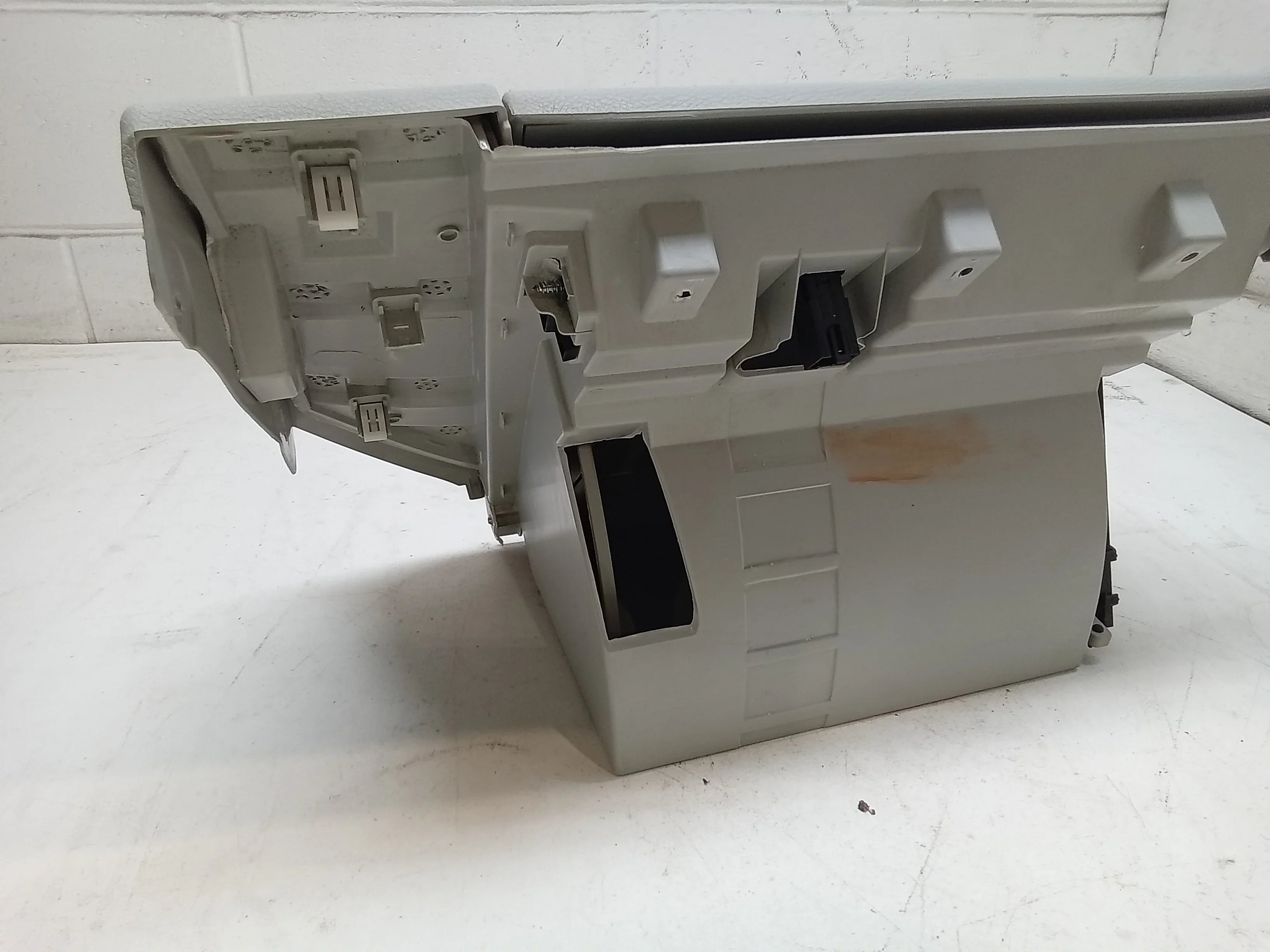 (Good) 17 Pre-Owned Glove Renegade Jeep Box