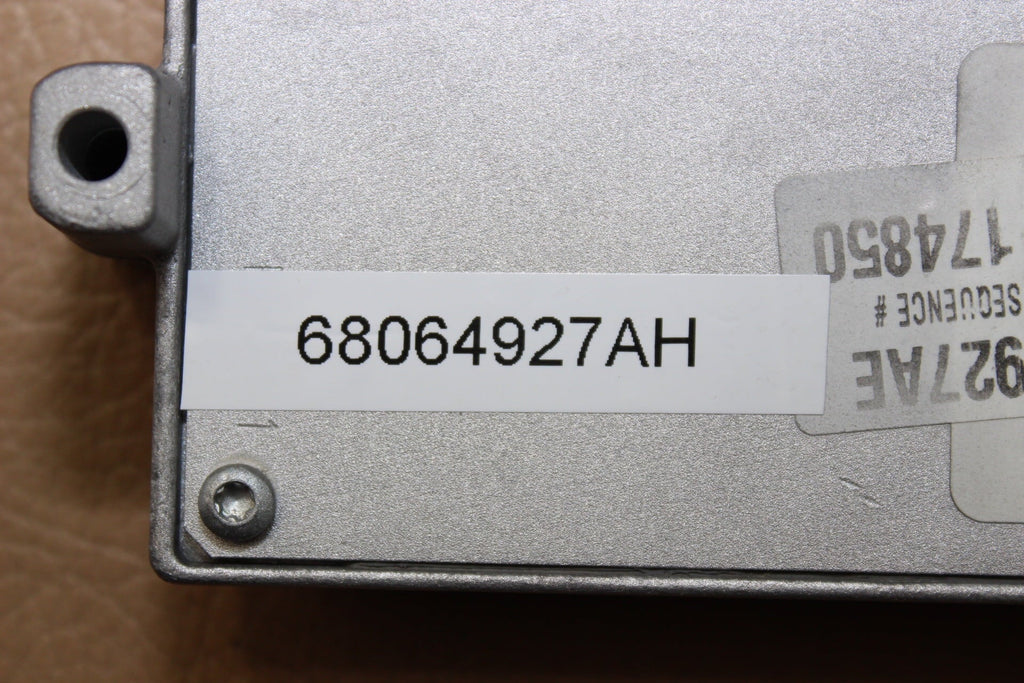 5.7L 4X2 12 1500 68064927AH
