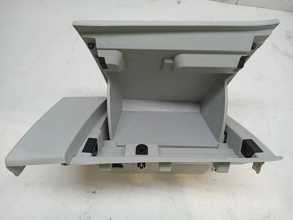 (Good) 17 Pre-Owned Glove Renegade Jeep Box