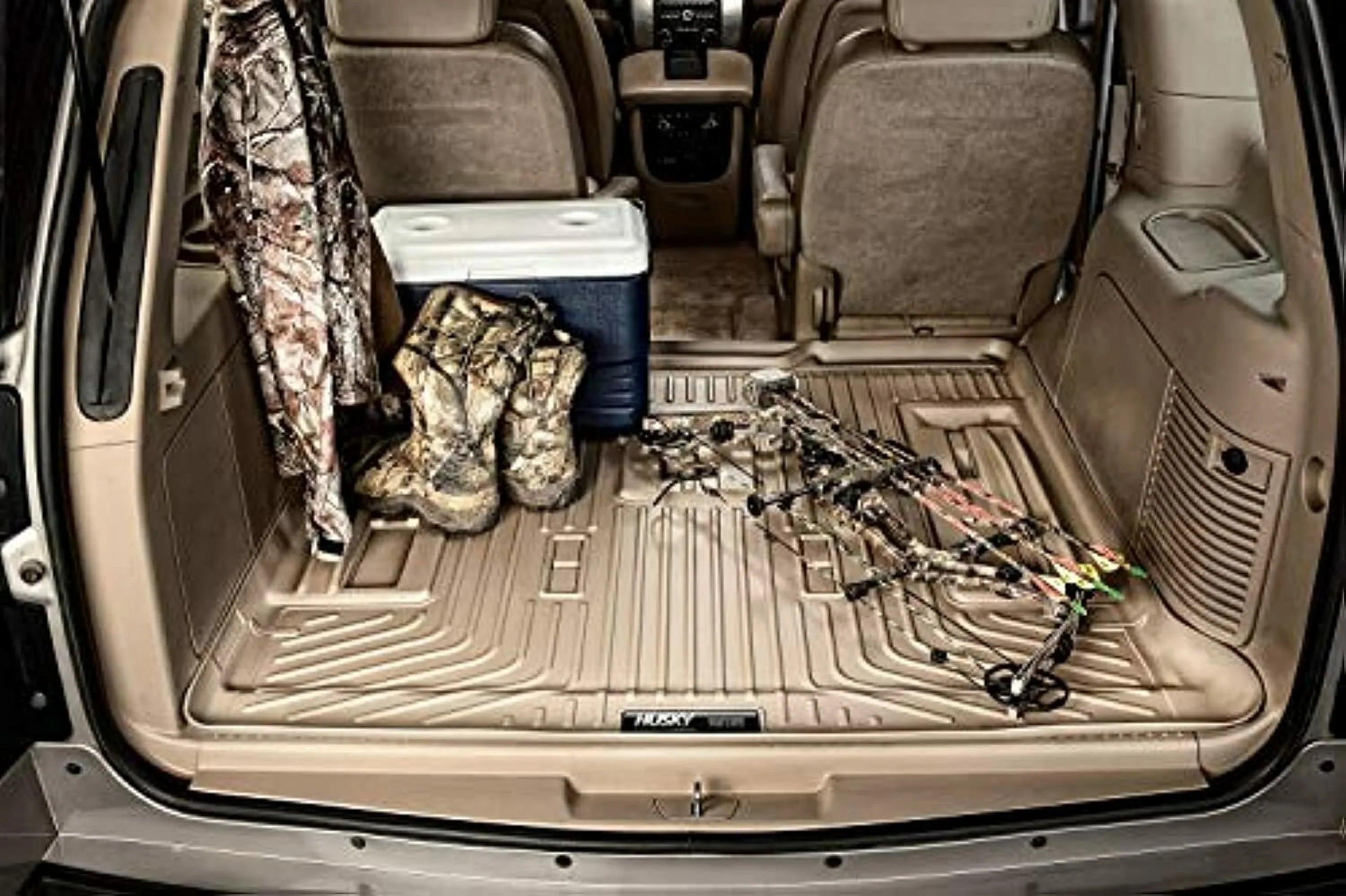 by RealTruck Fits Suburban, Climaticbeater select: 2007-2014 with Liner Chevrolet 28261 Cargo Husky 2007-2014 Yukon