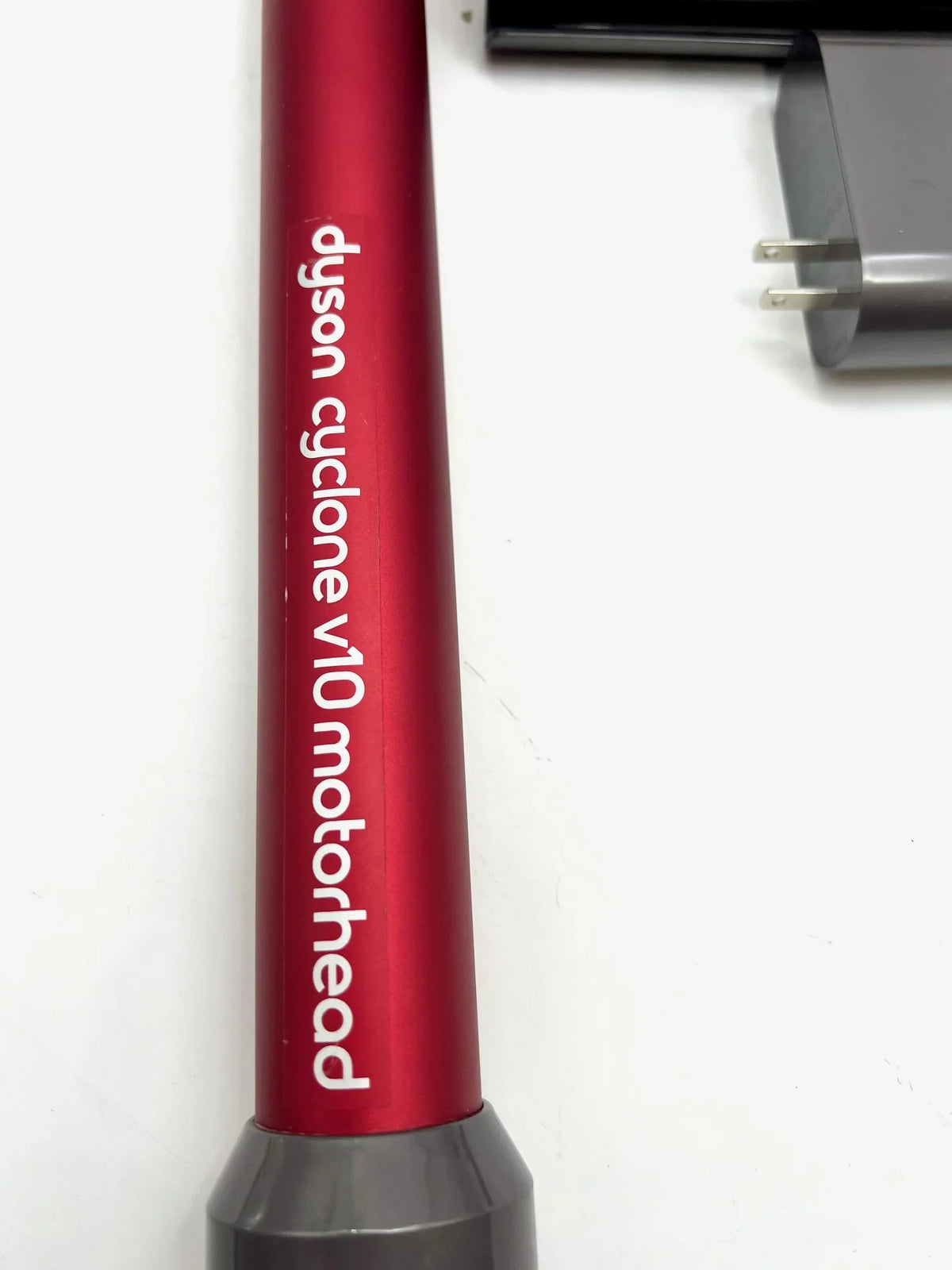 '- PURPLE/RED (Fair) Cordless Cyclone Motorhead Dyson Pre-Owned V10 244393-01 Stick Vacuum